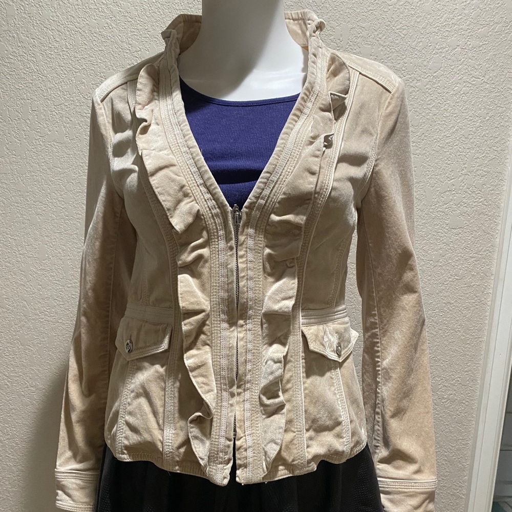White House Black Market velour blazer Sz 2 cream